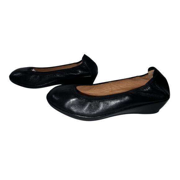 Gentle Souls By Kenneth Cole Womens 9M Black Natalie Leather Wedges Pumps Heels - Picture 4 of 8